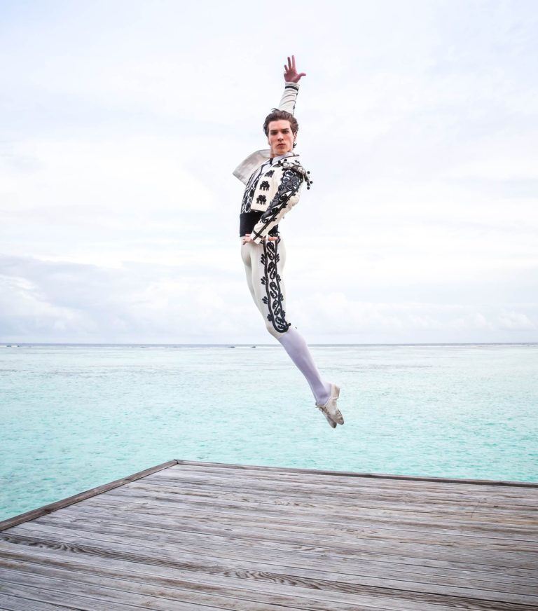 Ballet to the Maldives 3